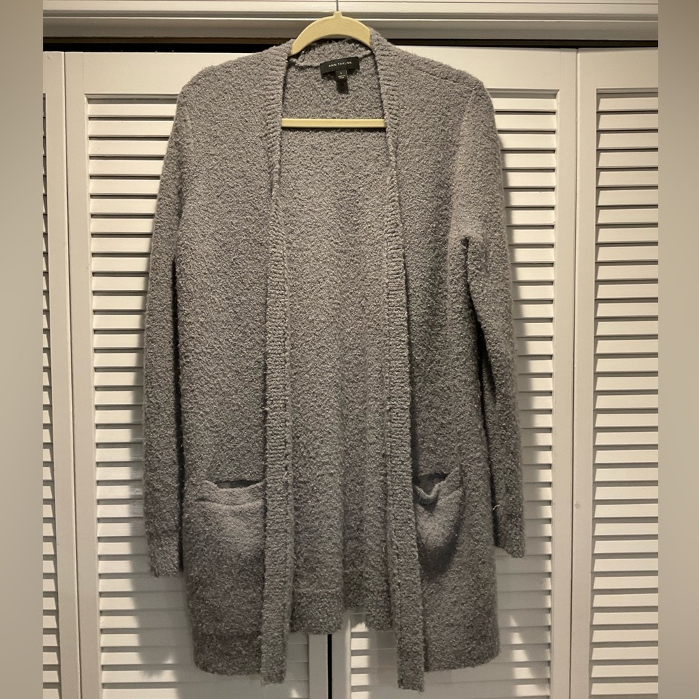 Ann Taylor cardigan